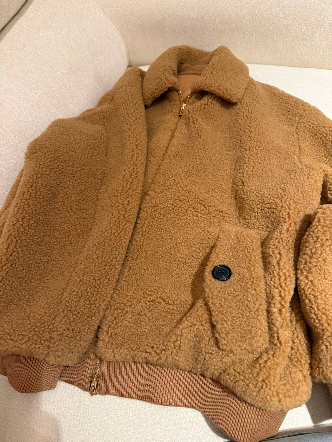 Miu**25fw new camel-colored eco-friendly wool coat