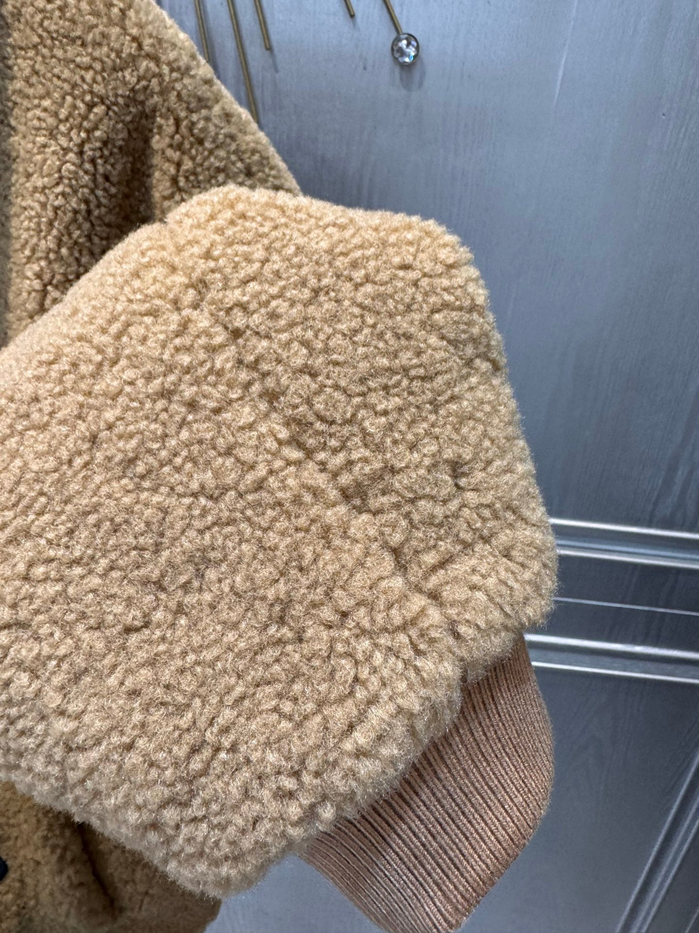 Miu**25fw new camel-colored eco-friendly wool coat