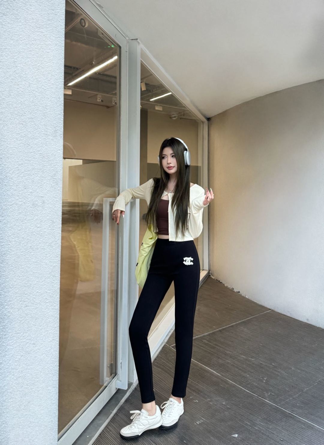 Cha**new high-waisted stretch yoga pants/sports pants