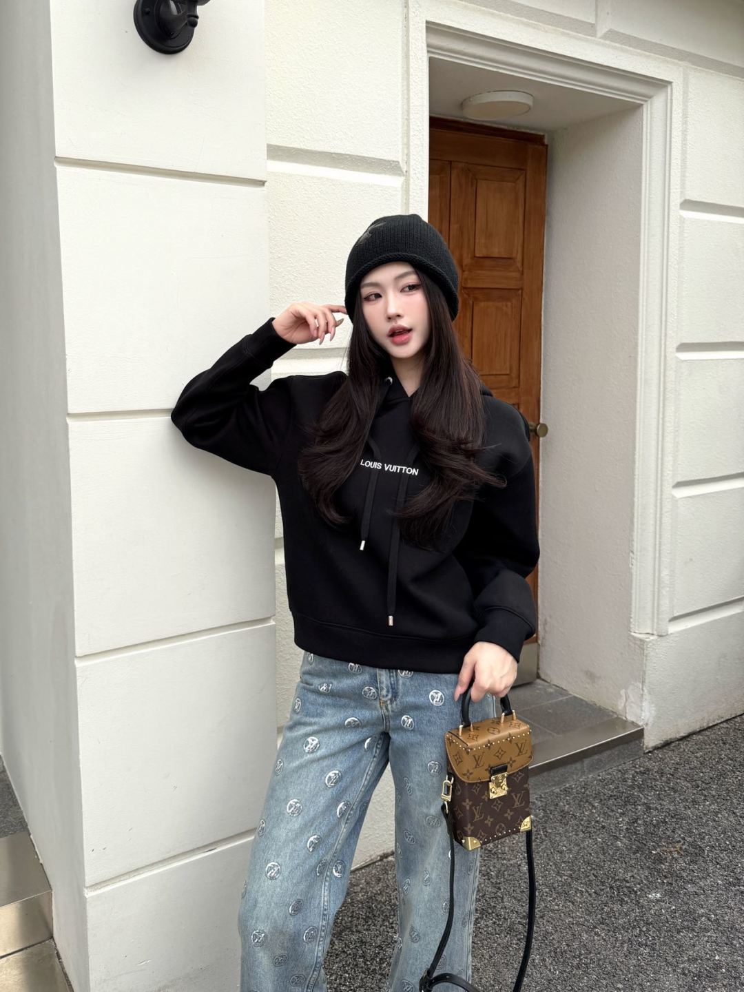 Lou**25fw new black hooded sweatshirt