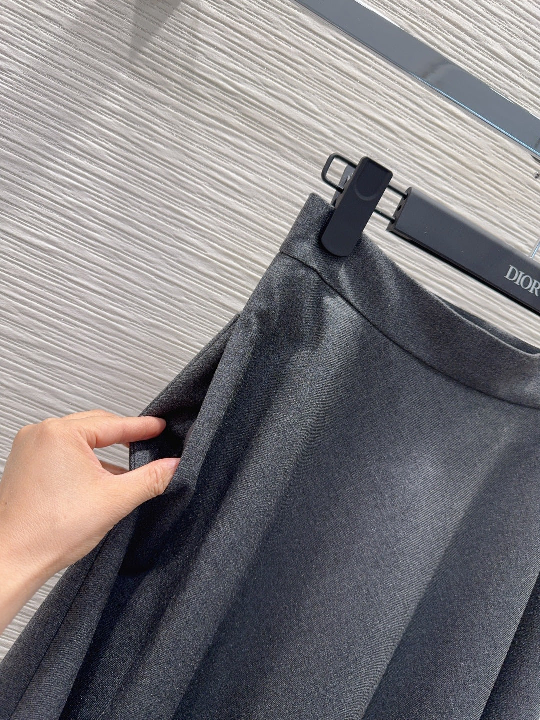 Cd 25fw straight-shoulder fitted waist suit with A-line skirt