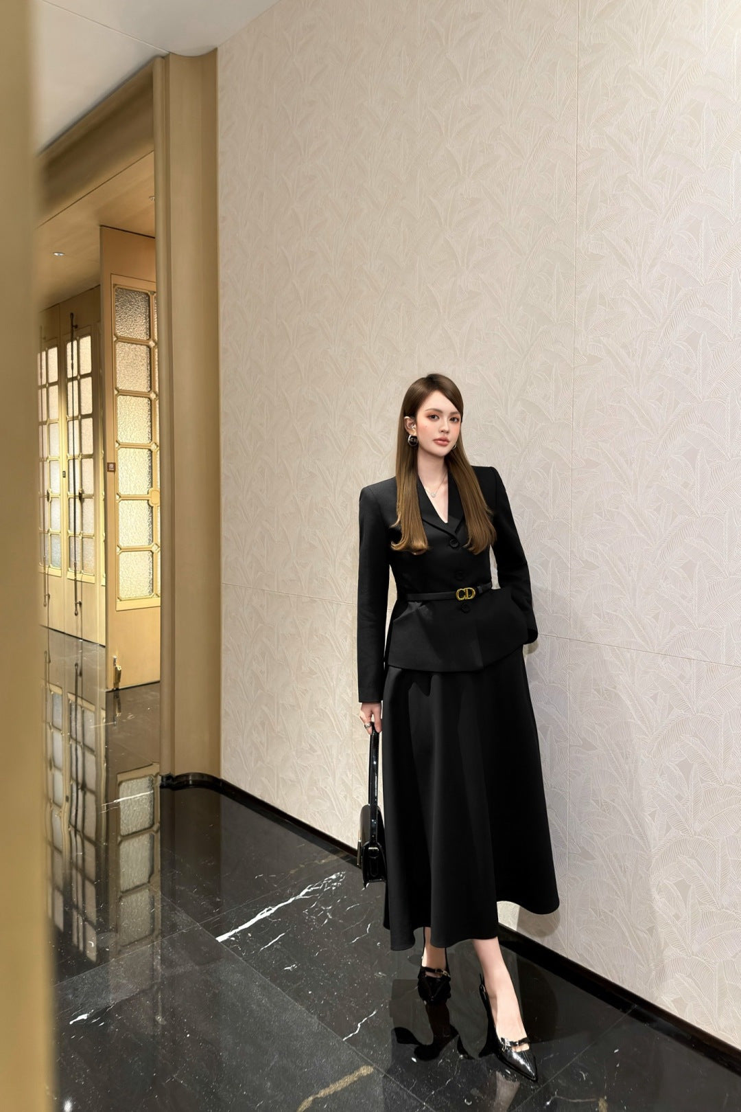 Cd 25fw straight-shoulder fitted waist suit with A-line skirt