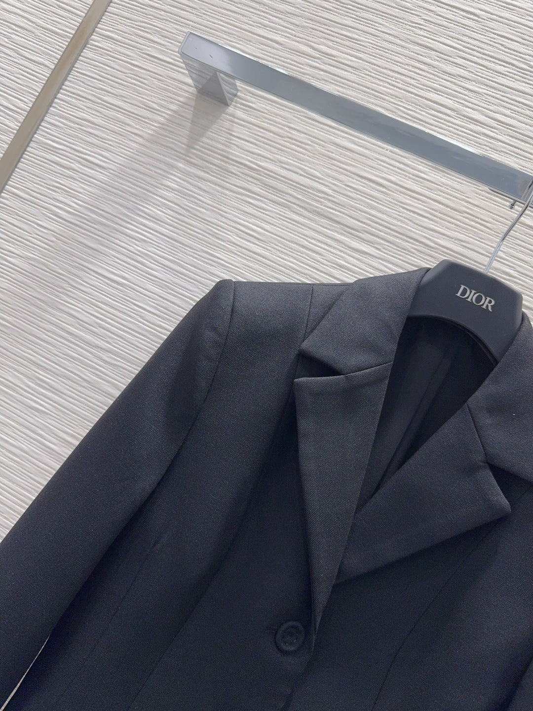 Cd 25fw straight-shoulder fitted waist suit with A-line skirt