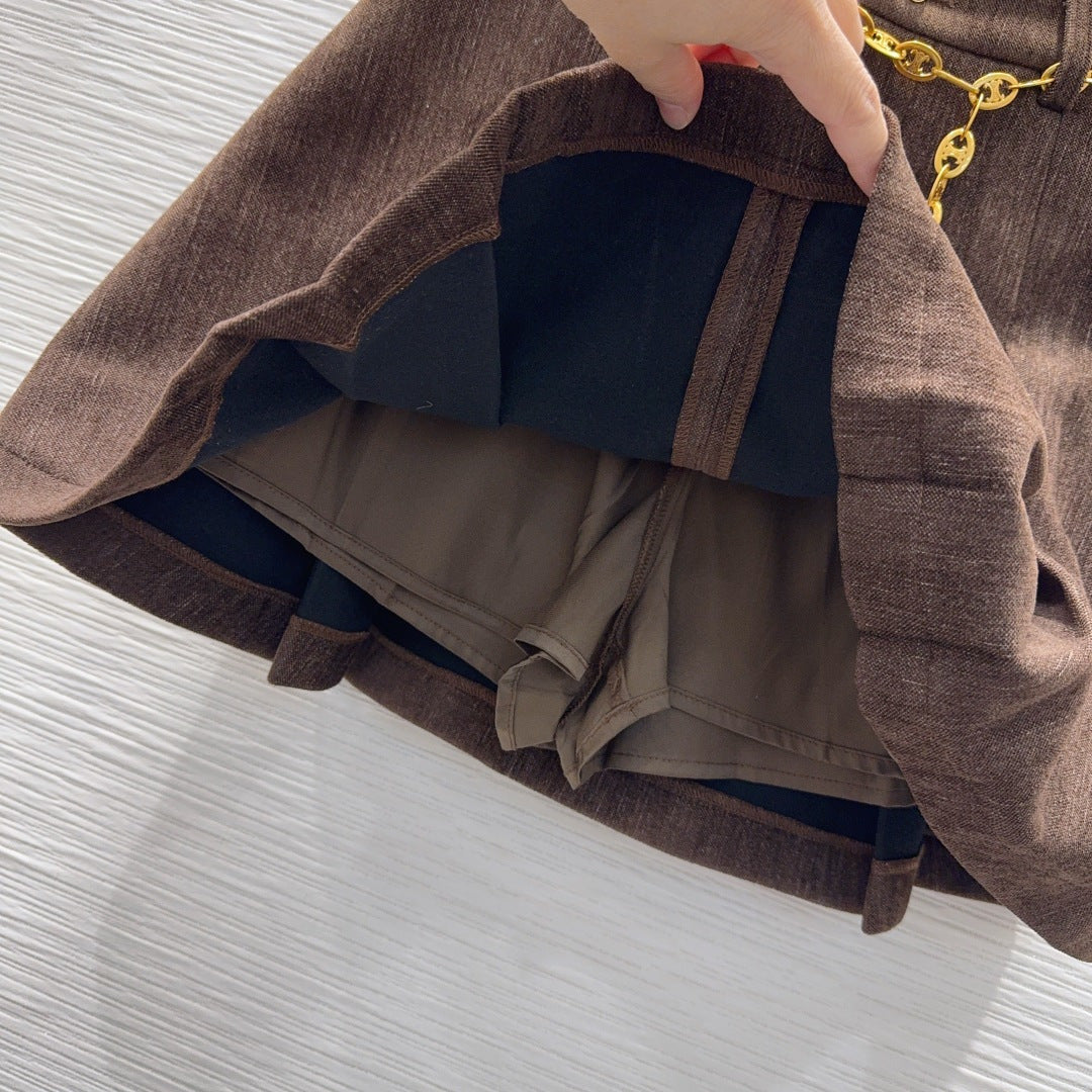 Cwl 25fw Lapel suit with waist chain and pleated skirt set