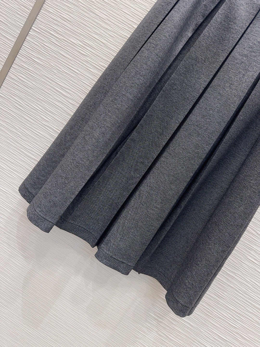 Cd 25fw new pleated long skirt