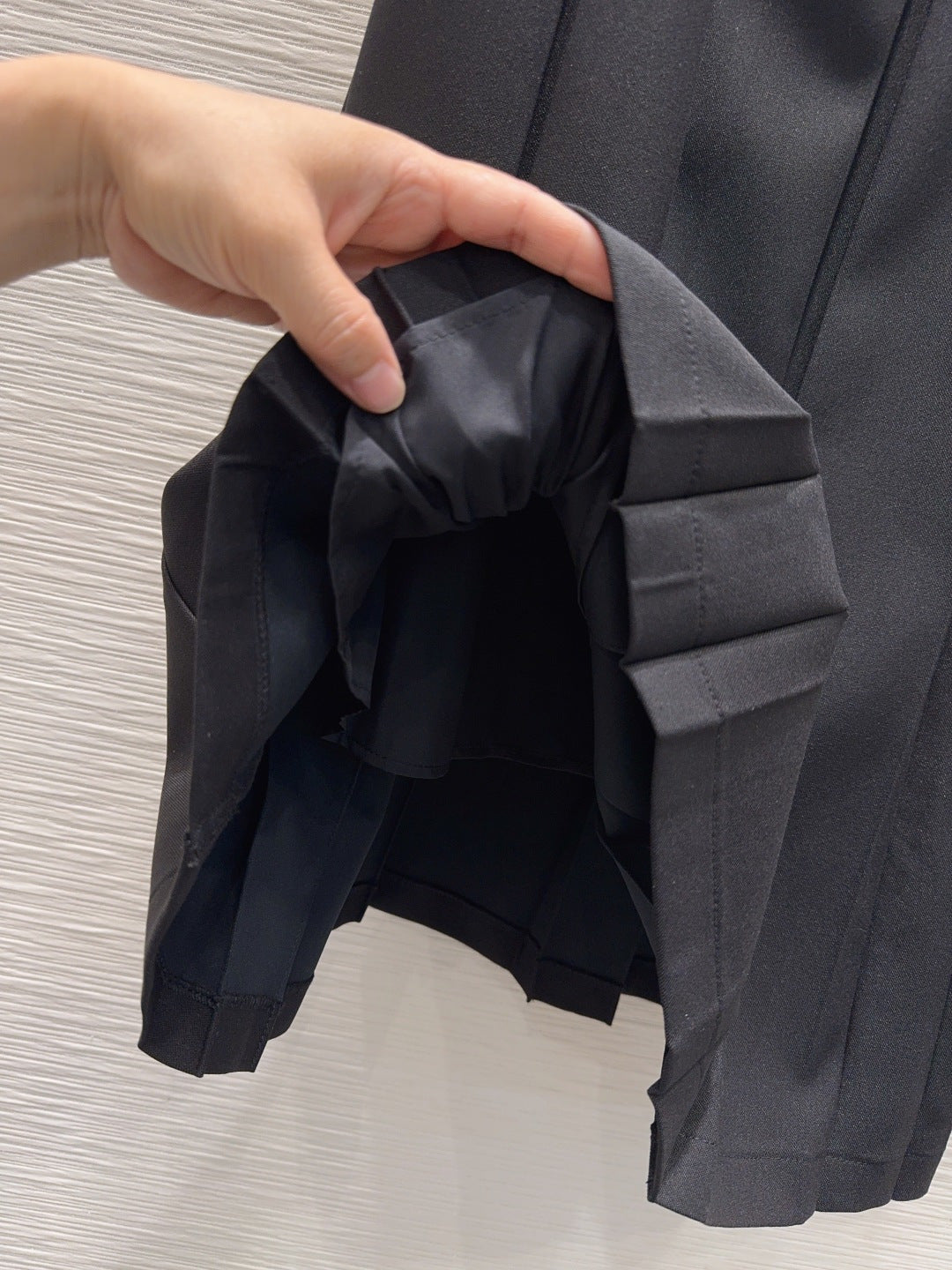 Cd 25fw new pleated long skirt