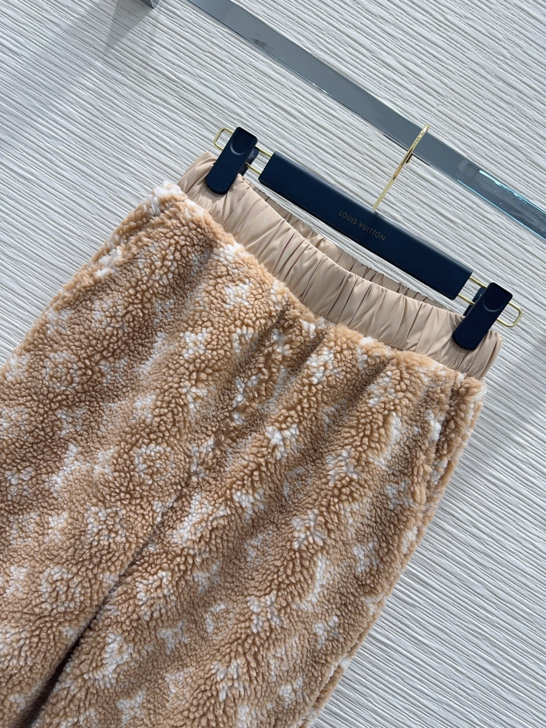 Lou 25fw new hooded teddy bear lamb outfit