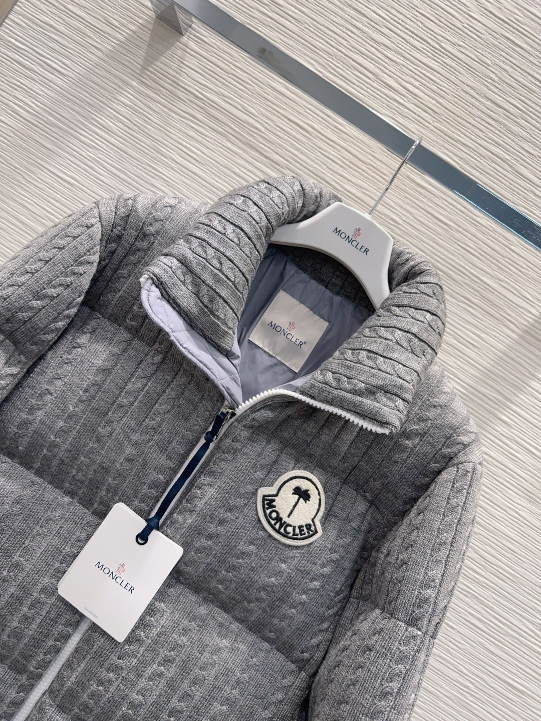 Moc 25fw new unisex down jacket