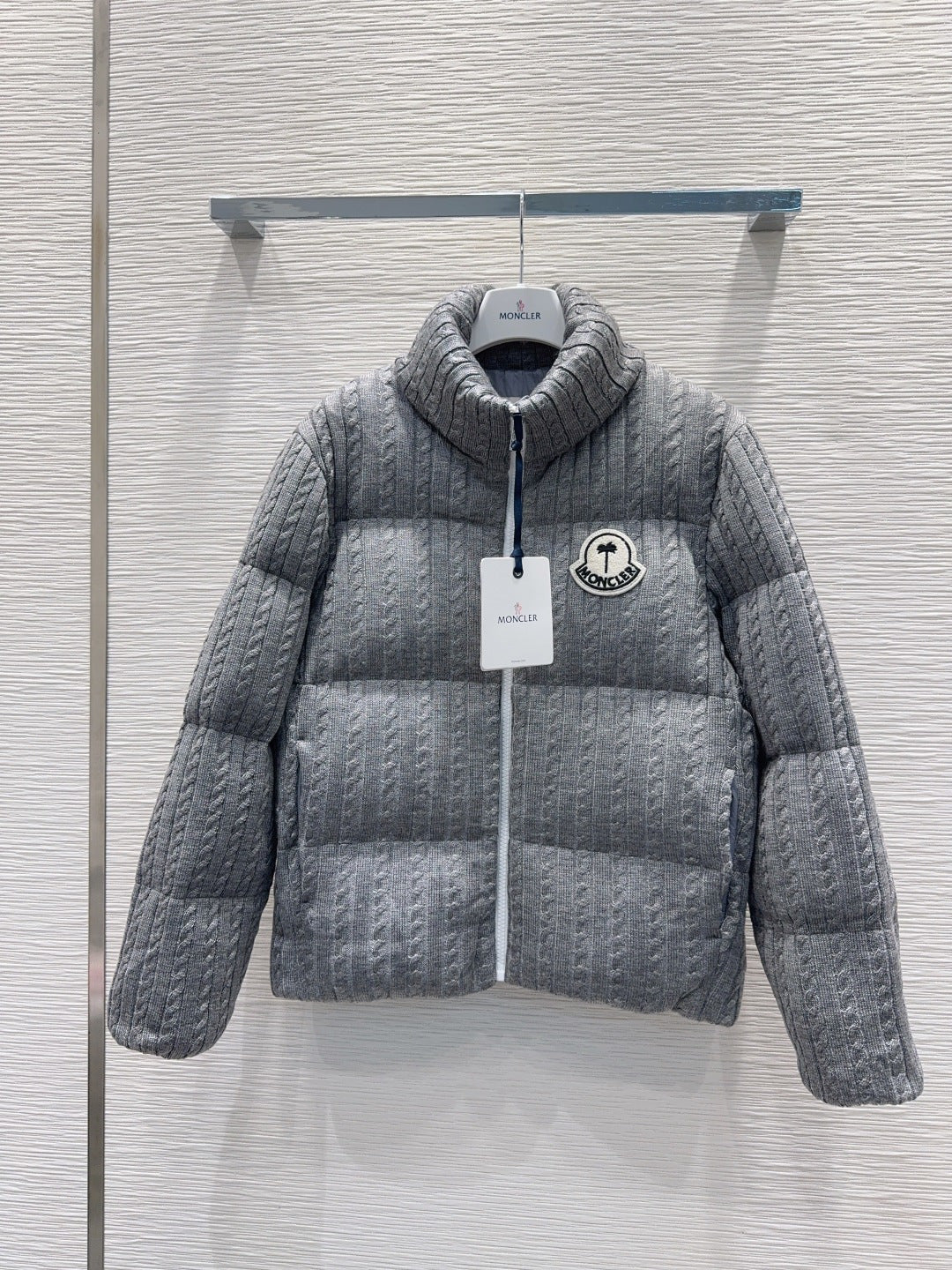 Moc 25fw new unisex down jacket