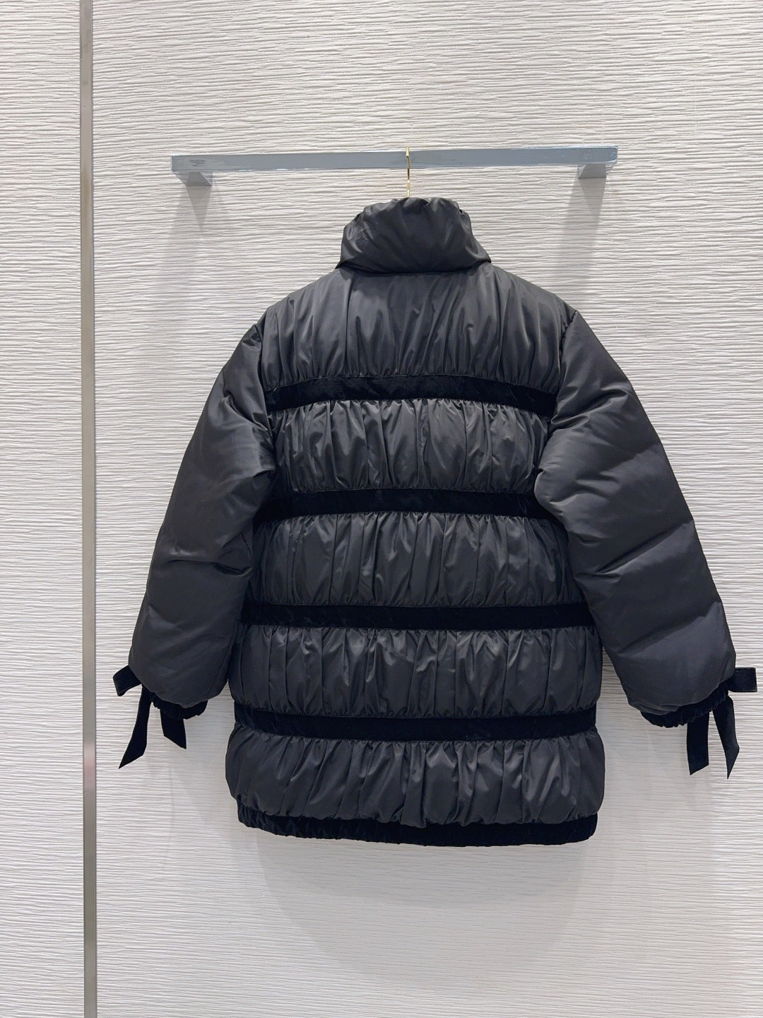 Cha 25fw casual and stylish down jacket