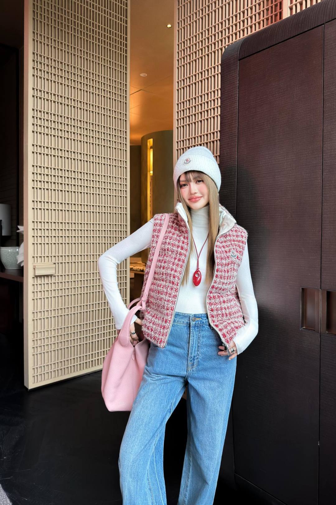 Mco 25fw new down vest jacket