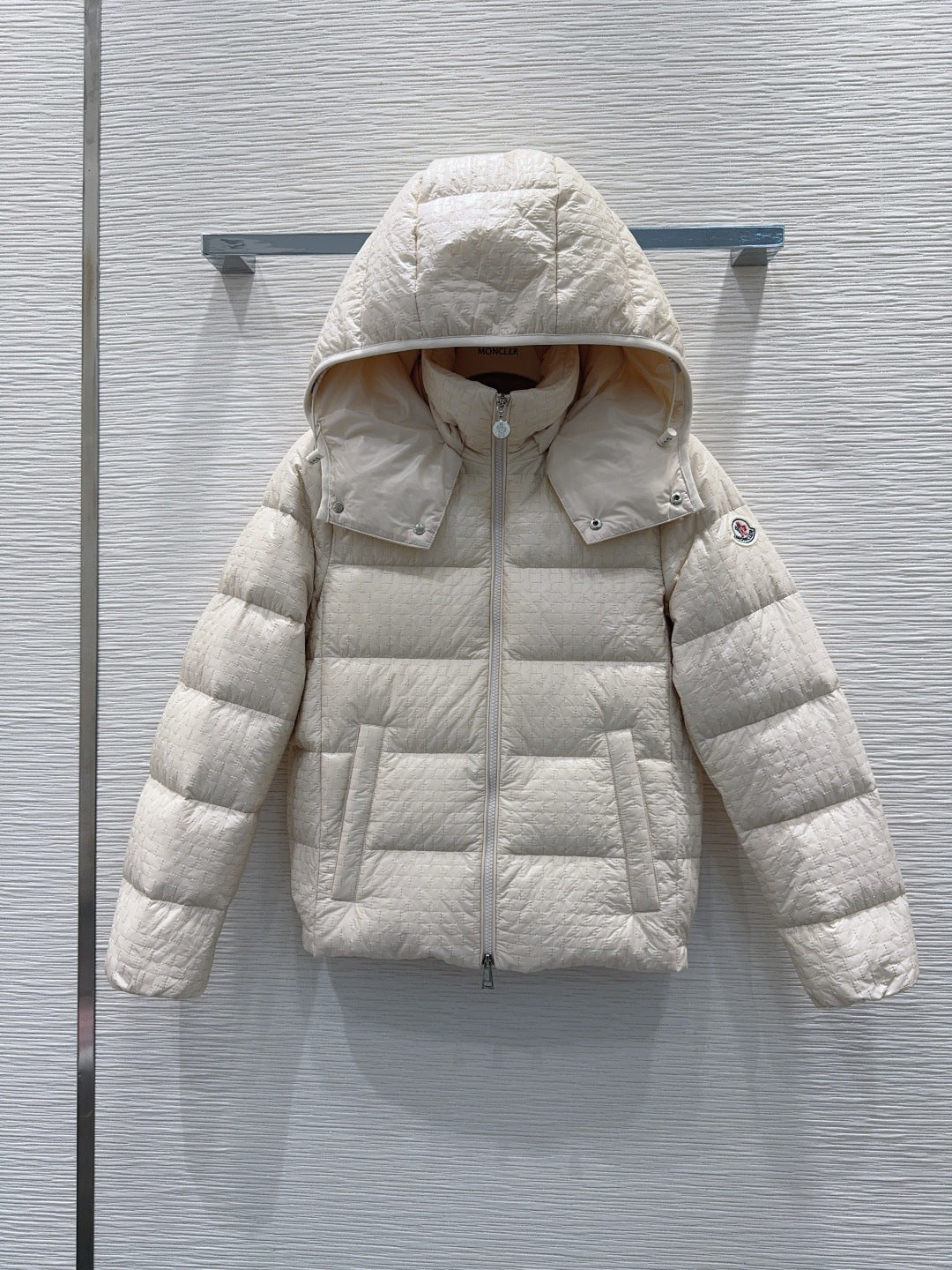 Moc**25fw new down jacket