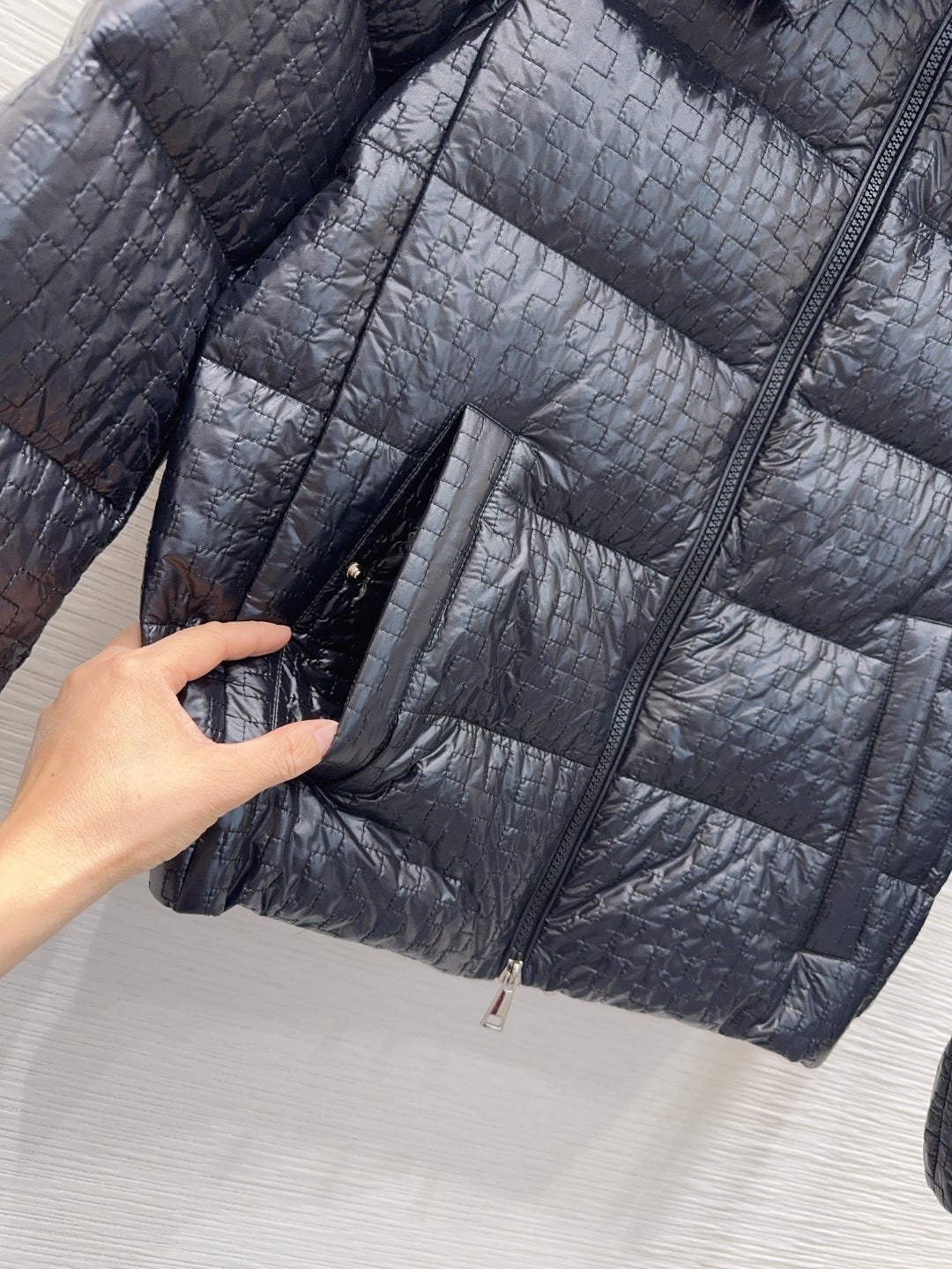 Moc**25fw new black down jacket