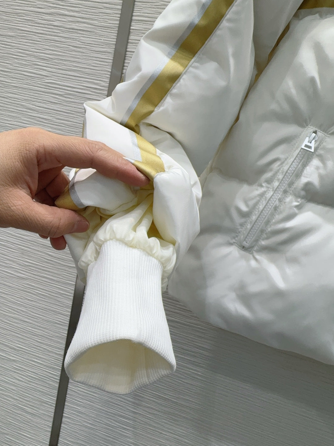 Cd 25fw down jacket with letter logo on the back