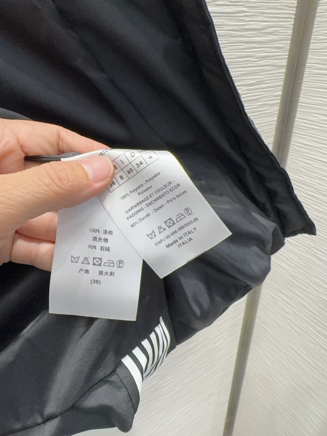 Cd 25fw casual and stylish down jacket