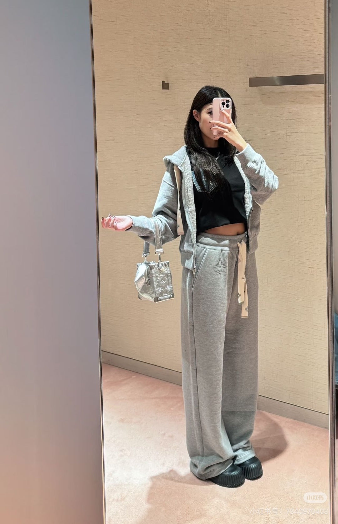 Lou 25fw hooded Zipper Set