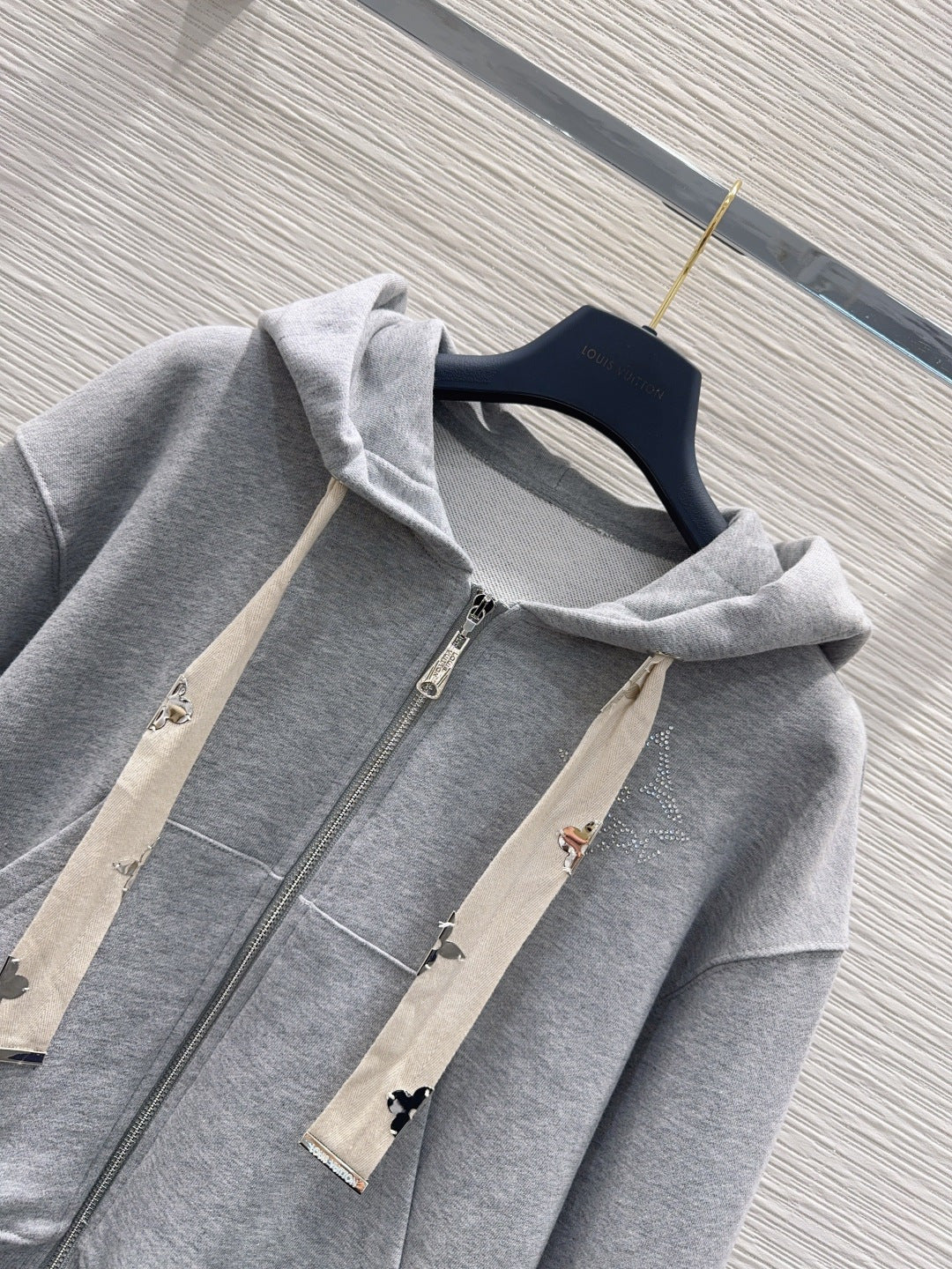Lou 25fw hooded Zipper Set