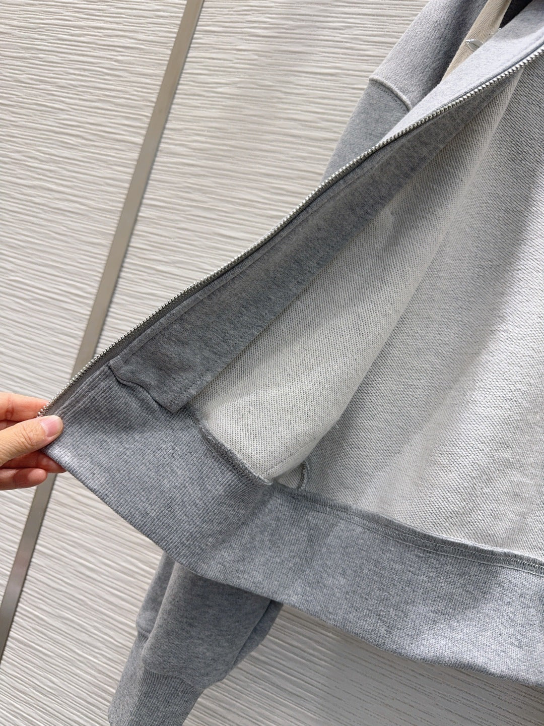 Lou 25fw hooded Zipper Set