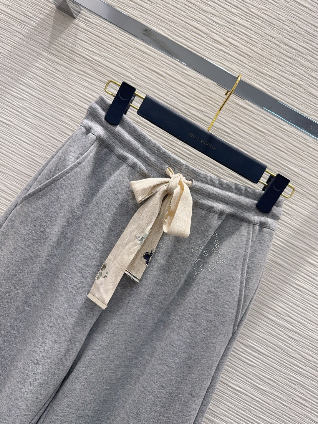 Lou 25fw hooded Zipper Set