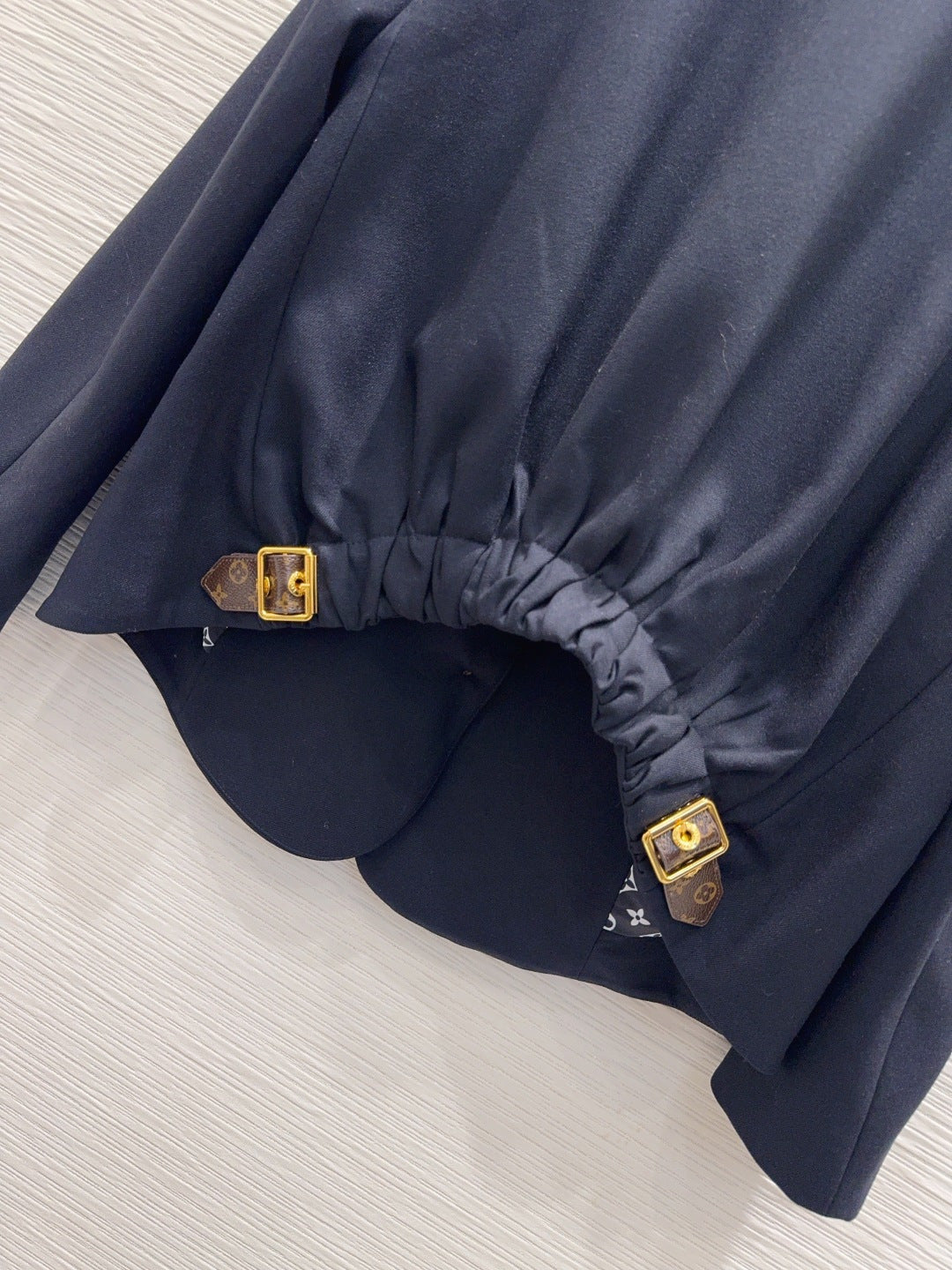 Lou 25fw simple and elegant suit jacket