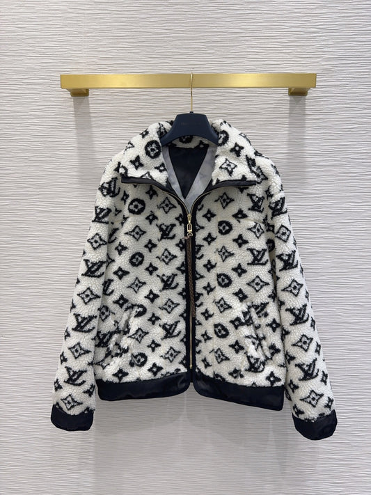 Lou 25fw hooded Teddy Sheepskin Jacket