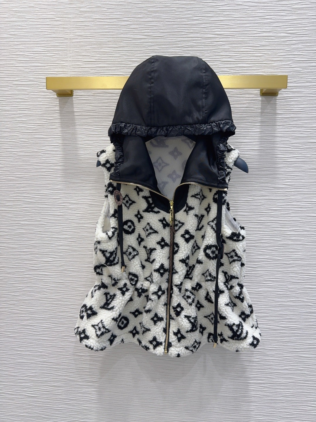 Lou 25fw New vest jacket