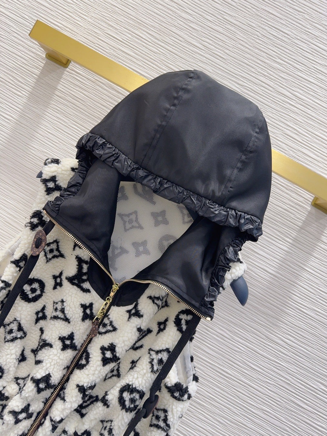 Lou 25fw New vest jacket