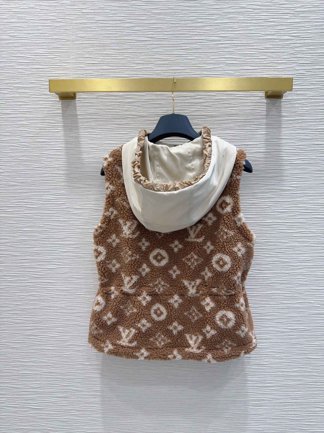 Lou 25fw New vest jacket