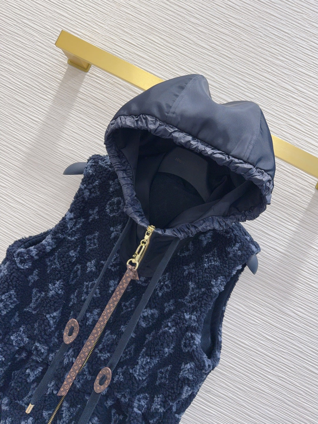 Lou 25fw New vest jacket