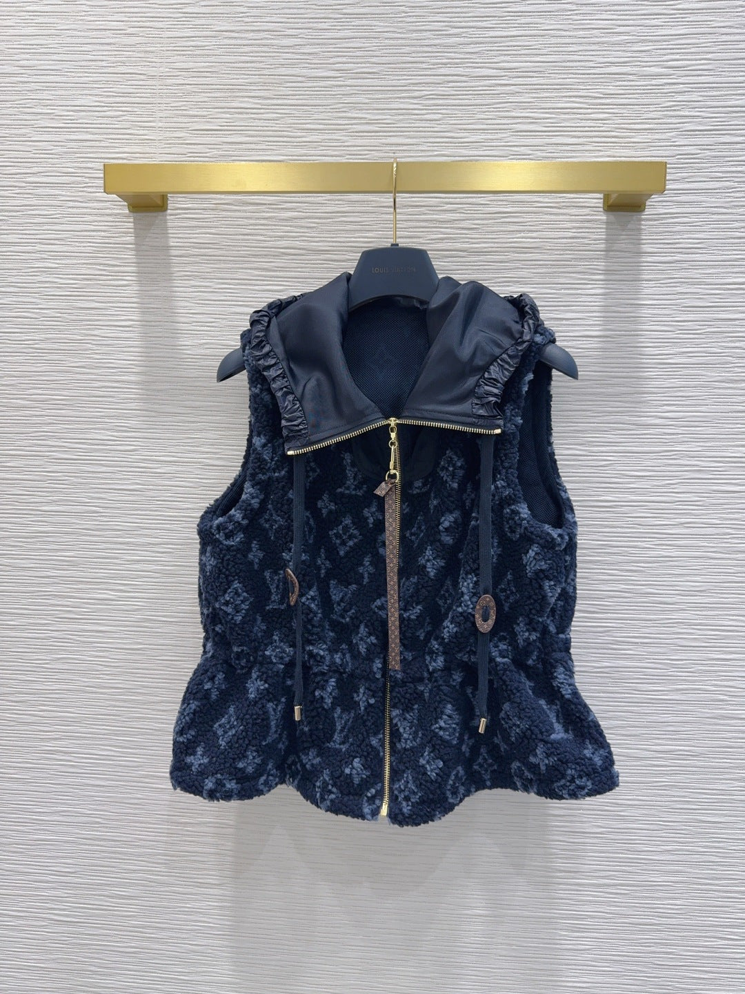 Lou 25fw New vest jacket