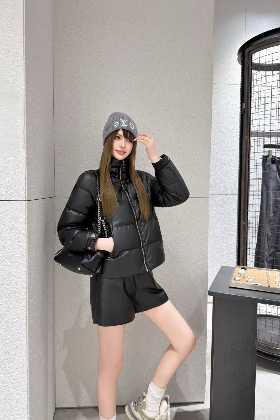 Lou 25fw new down jacket