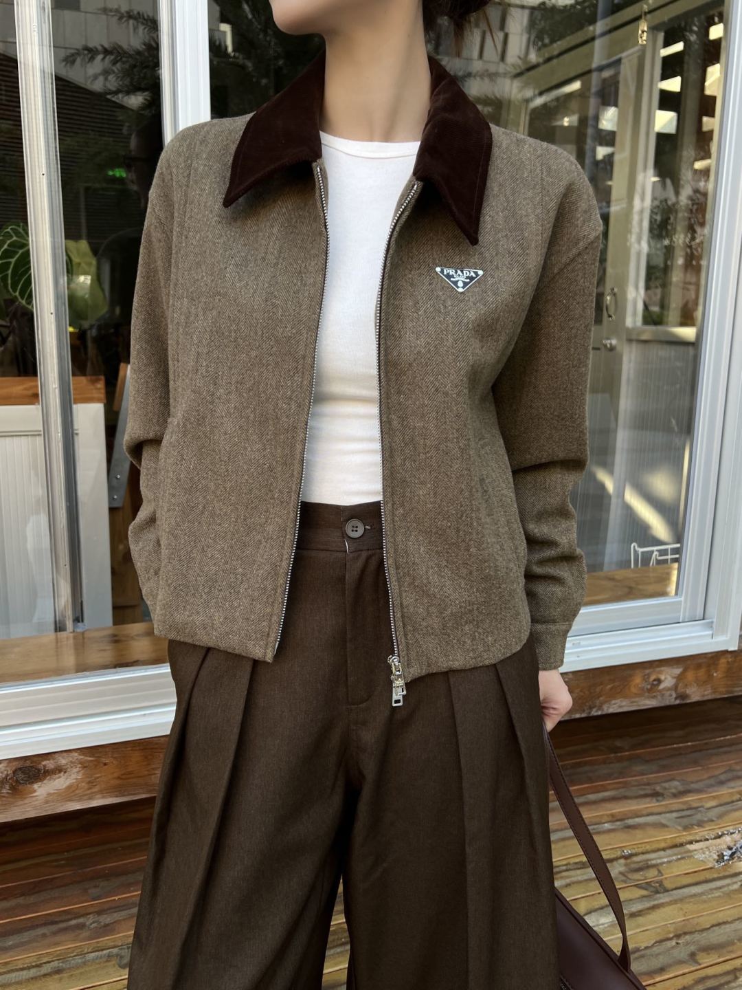 Pra 25fw fashionable classic triangle logo jacket