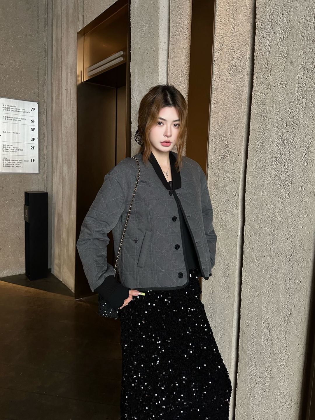 Cd 25fw V-neck patchwork jacket/cotton coat