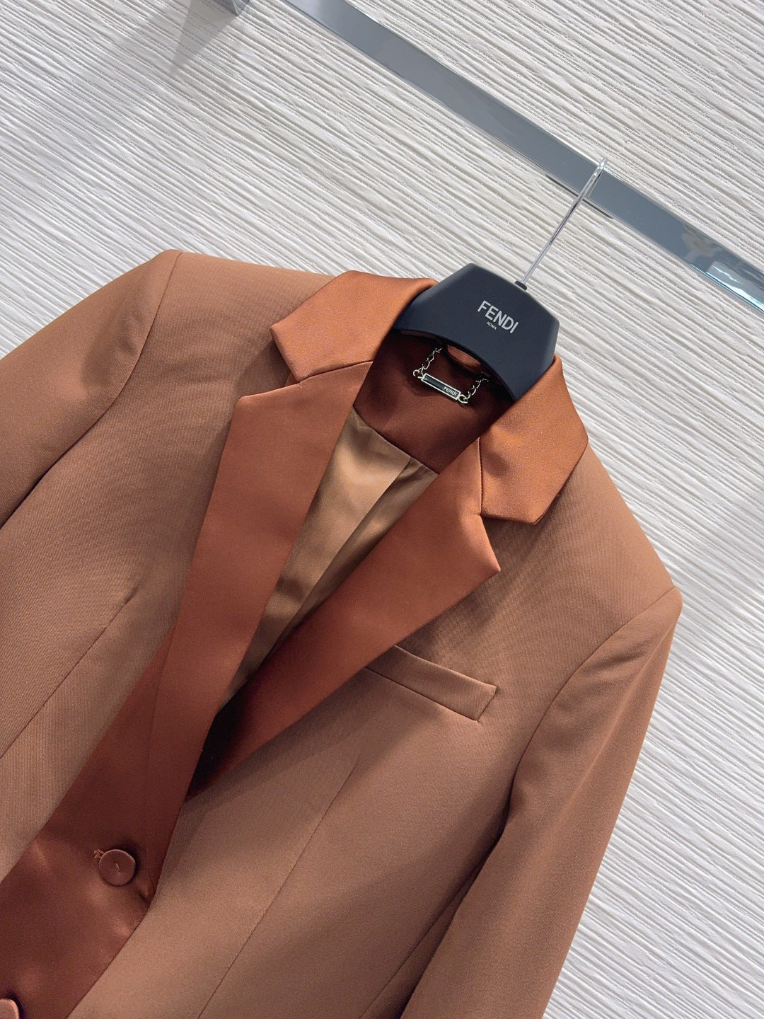 Fed 25fw a simple and elegant suit