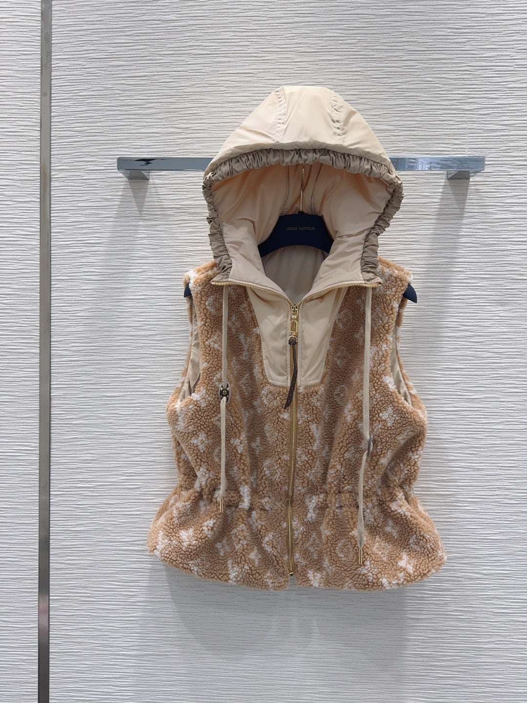 Lou 25fw new vest jacket