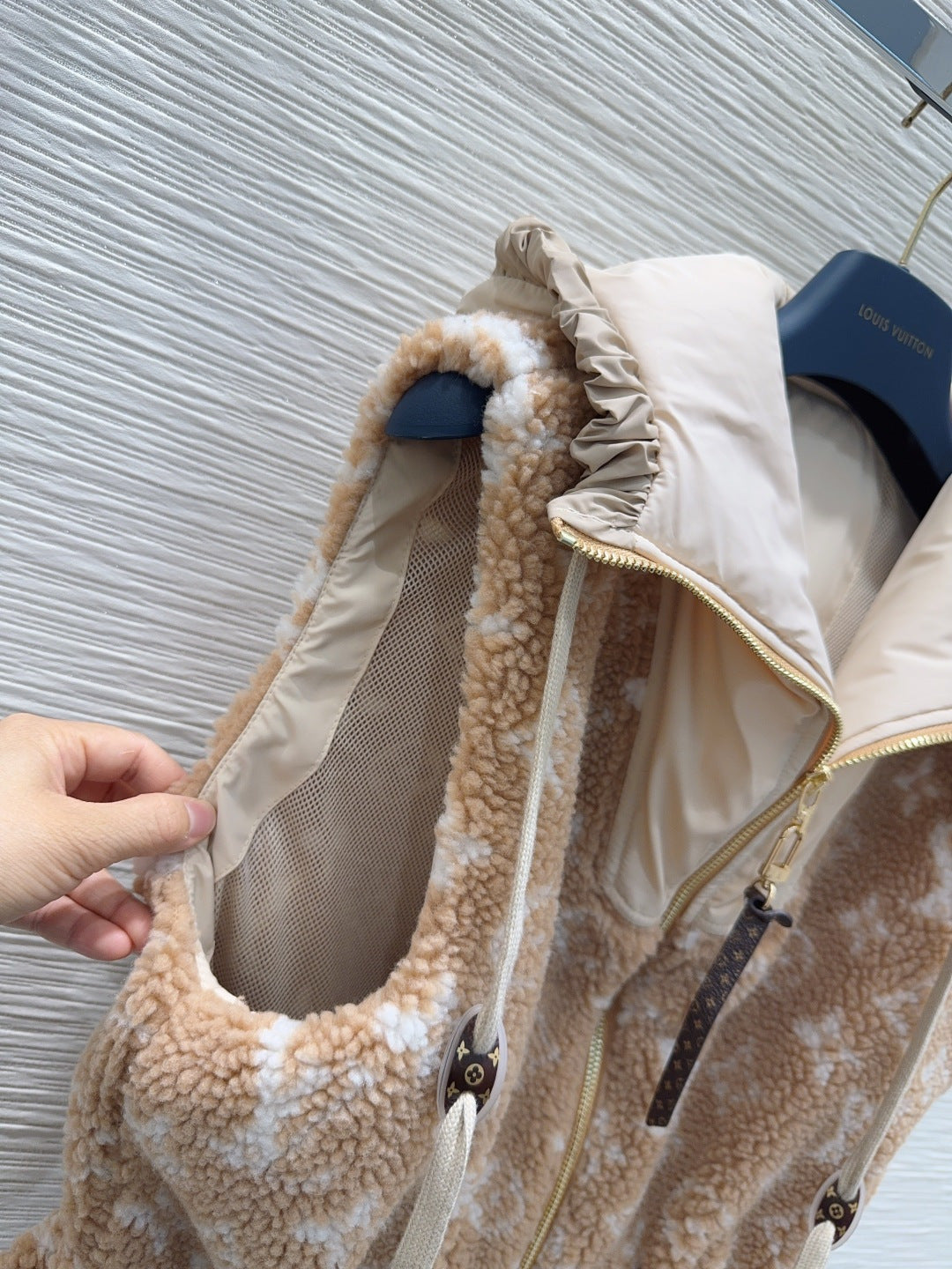 Lou 25fw new vest jacket