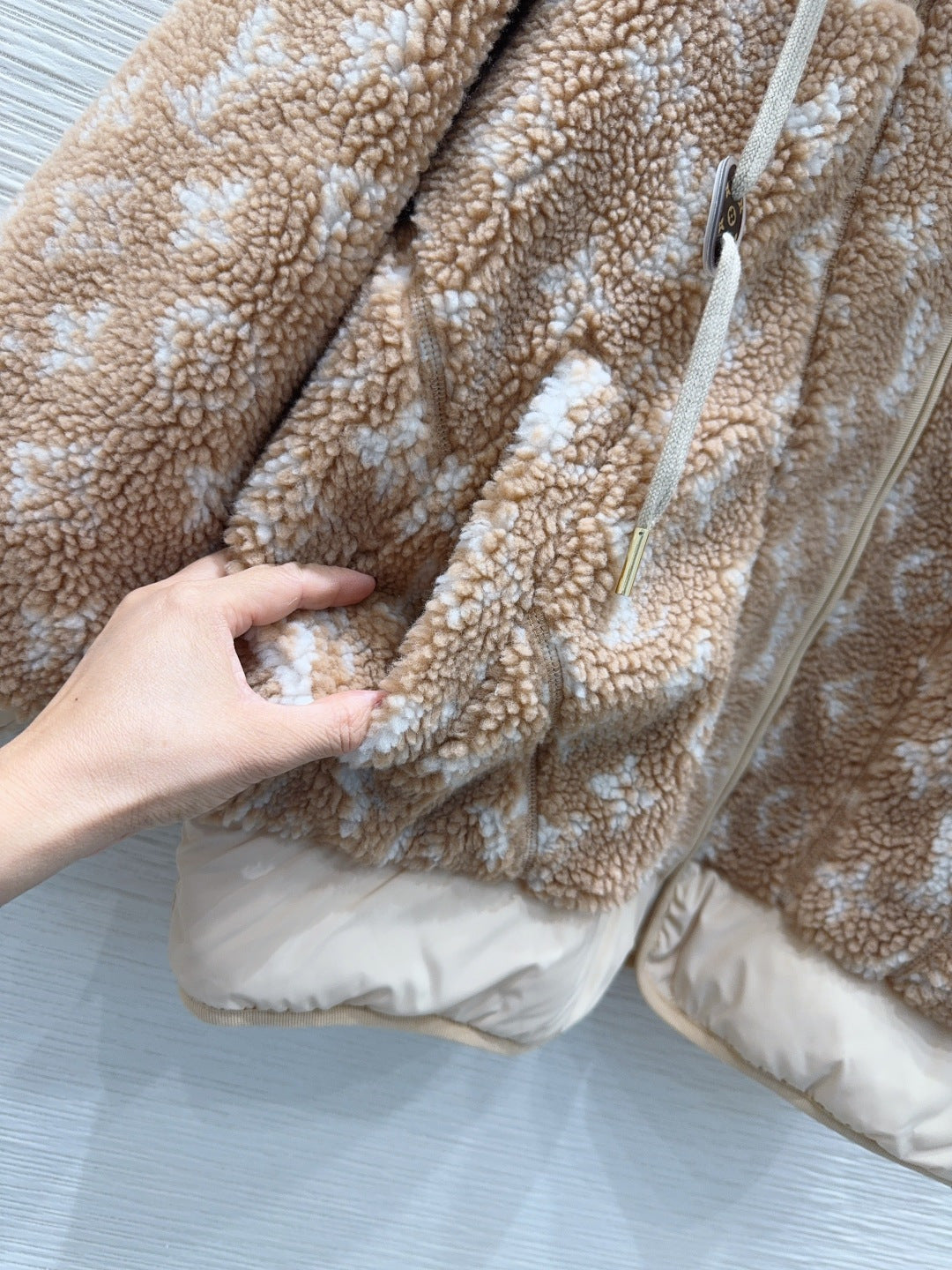 Lou 25fw versatile jacket