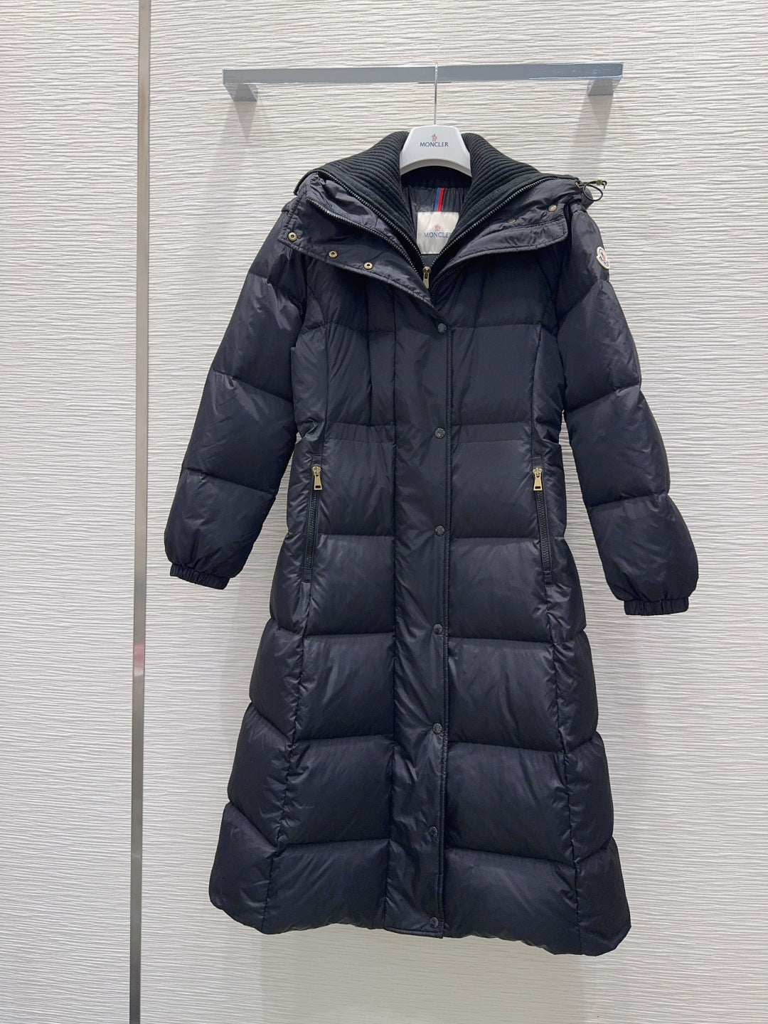 Moc**25fw new down long coat