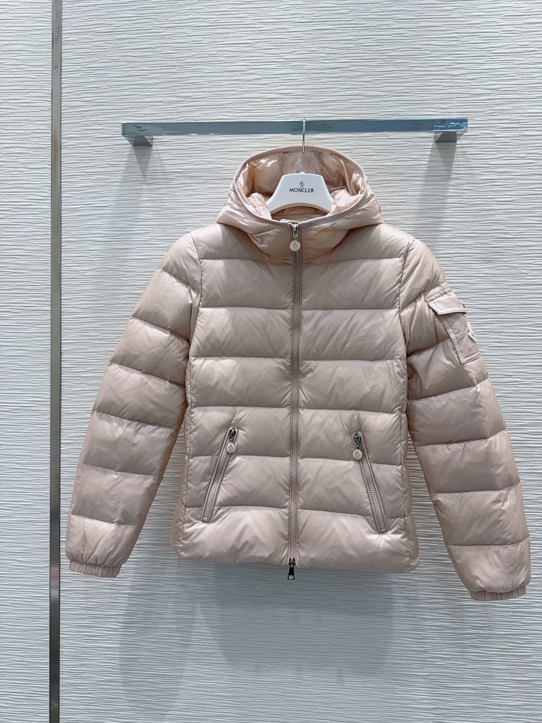 Moc**25fw new down jacket