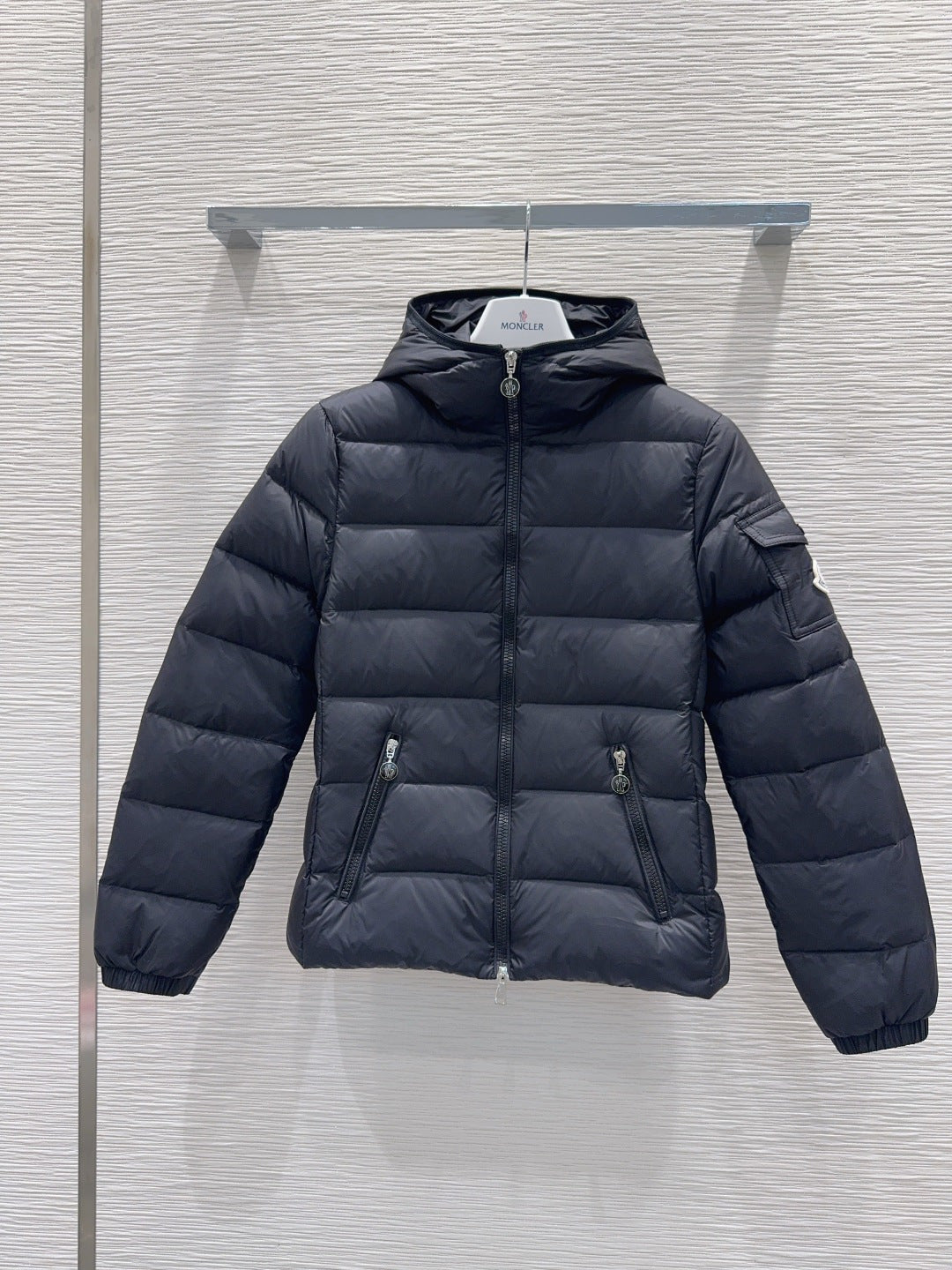 Moc**25fw new down jacket