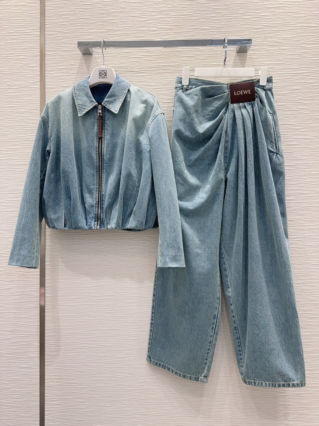 Lew 25fw zippered leather patch denim suit