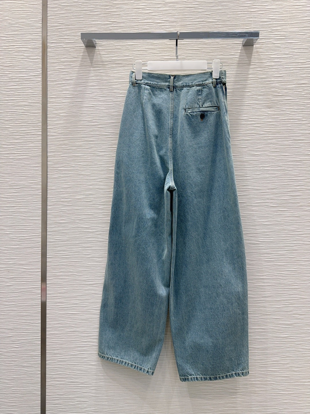 Lew 25fw zippered leather patch denim suit