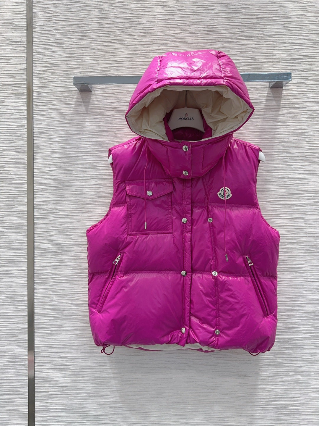 Moc 25fw new down vest