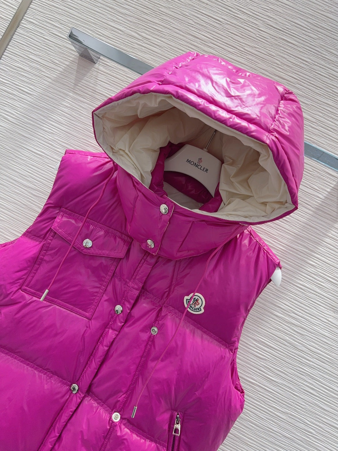 Moc 25fw new down vest