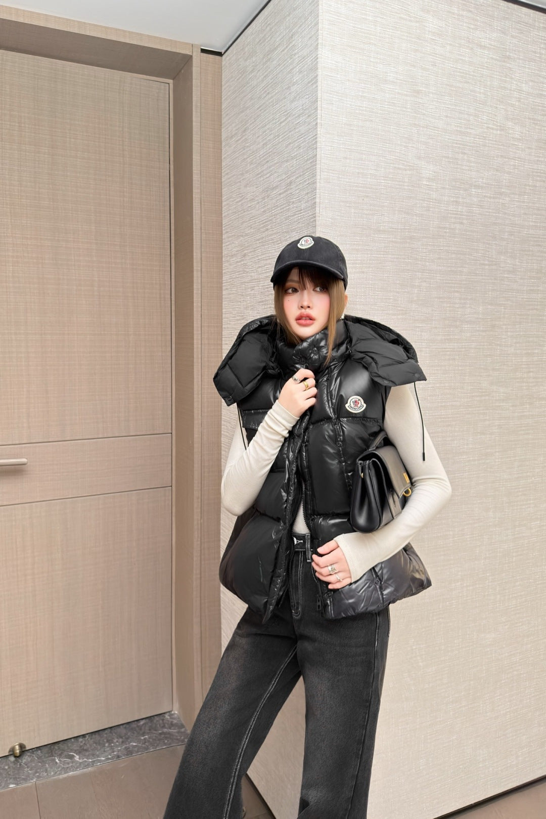 Moc 25fw new down vest