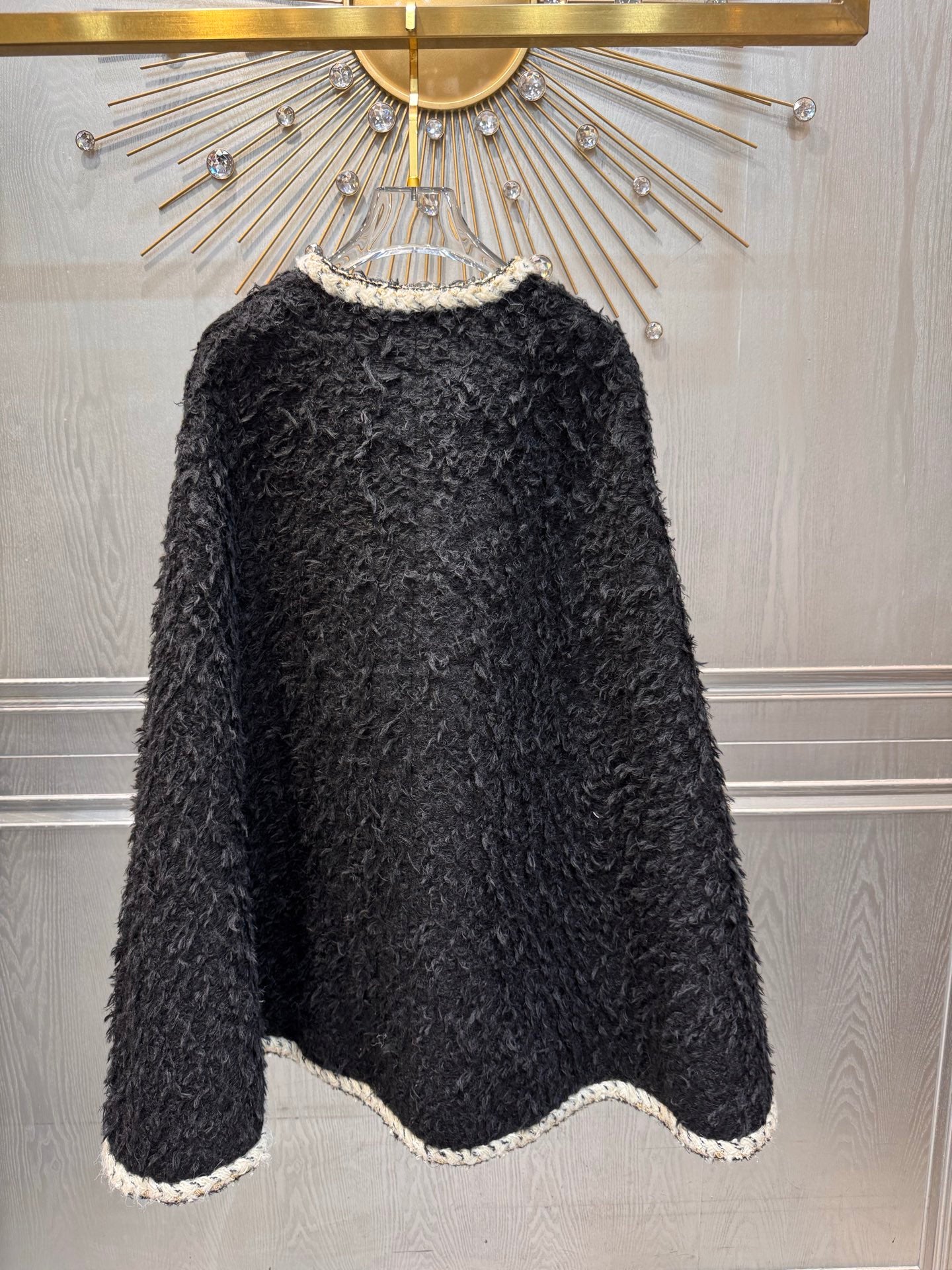 Cha**25fw black tweed cape coat