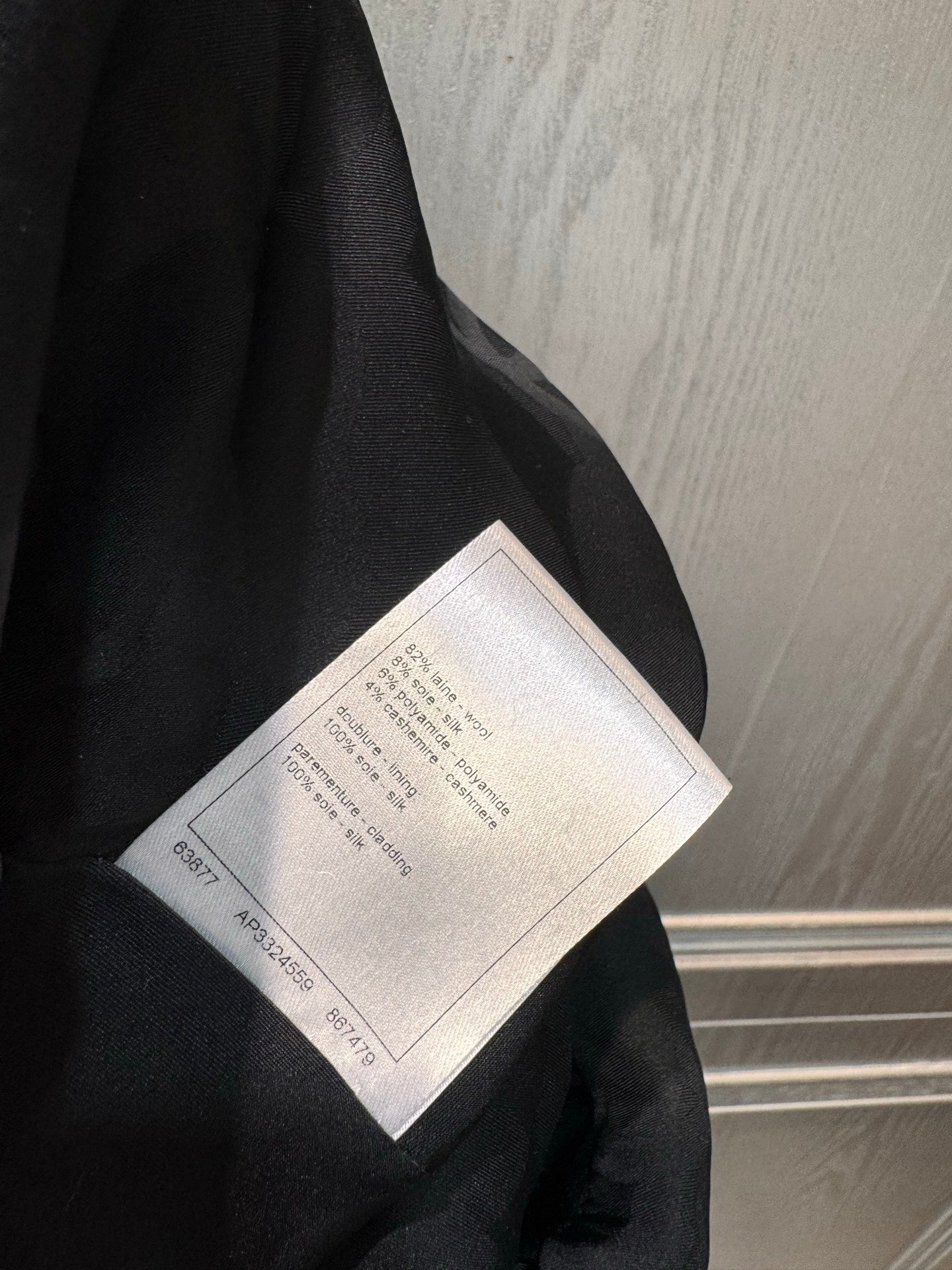 Cha**25fw black tweed cape coat