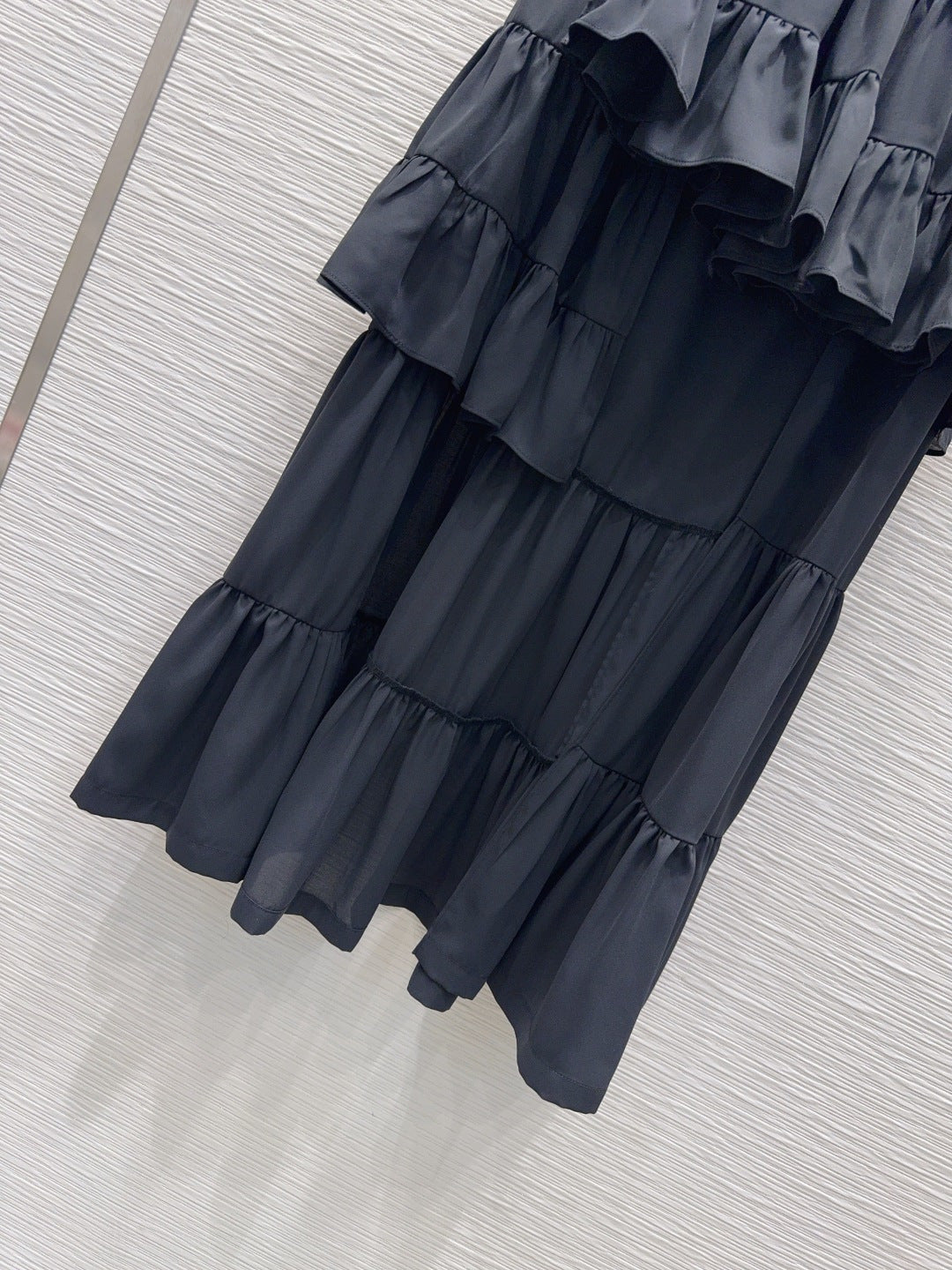 Lou**26 new early spring style high-low tiered skirt