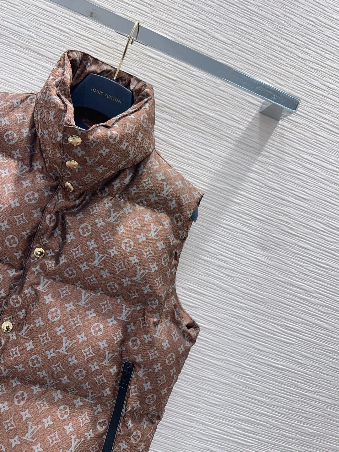 Lou**25fw new down vest