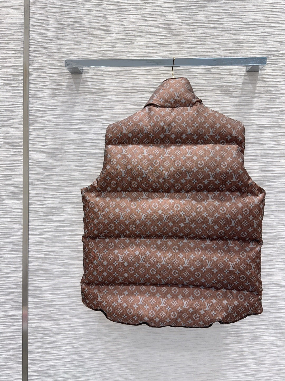 Lou**25fw new down vest